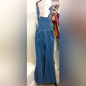 Vici Brady Bell bottom pocketed overalls